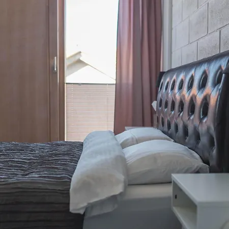 Maya Duplex & Terrace *