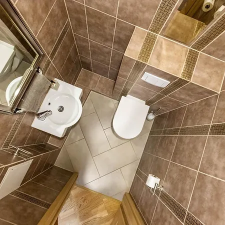 Maya Duplex & Terrace דירה קלייפדה